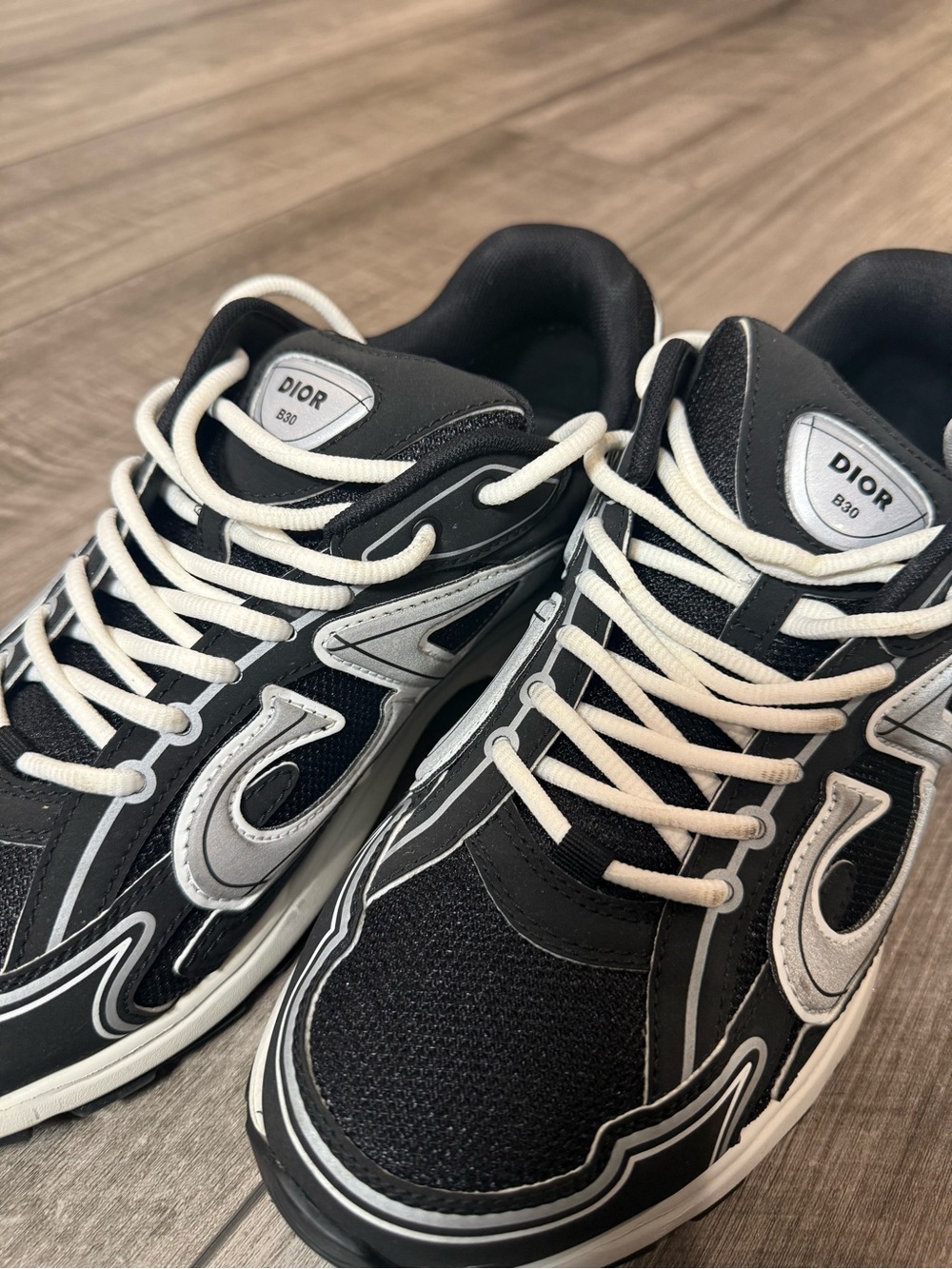 Dior Black, White & Gray Men’s Logo Panel Sneakers - Picture 10 of 11